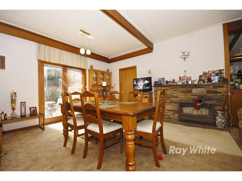 13 Telopea Street, Wantirna South VIC 3152