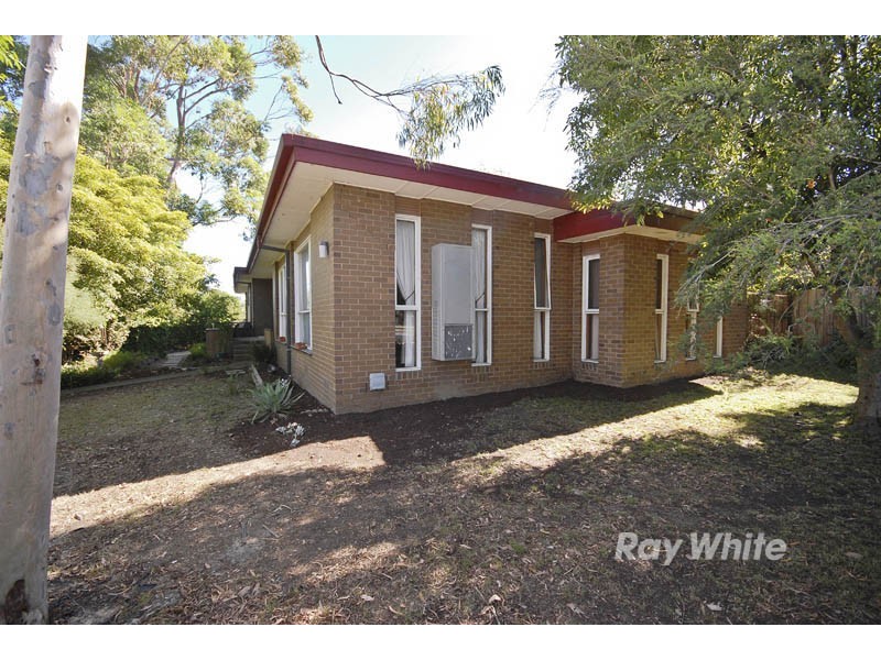 13 Telopea Street, Wantirna South VIC 3152