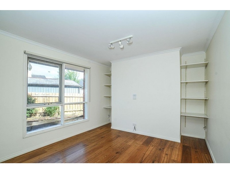 28 Lewis Road, Wantirna South VIC 3152