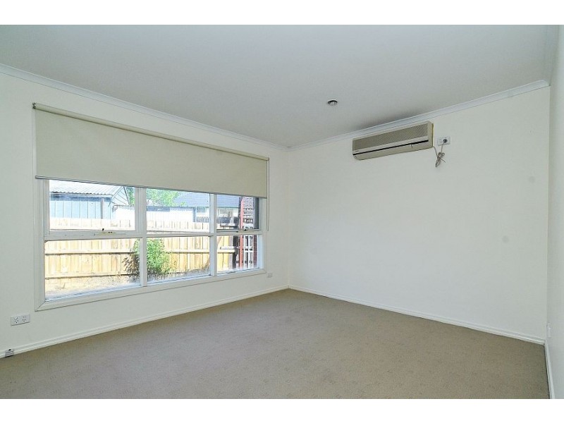 28 Lewis Road, Wantirna South VIC 3152