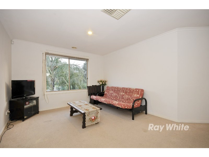 62 Mosman Close, Wantirna South VIC 3152