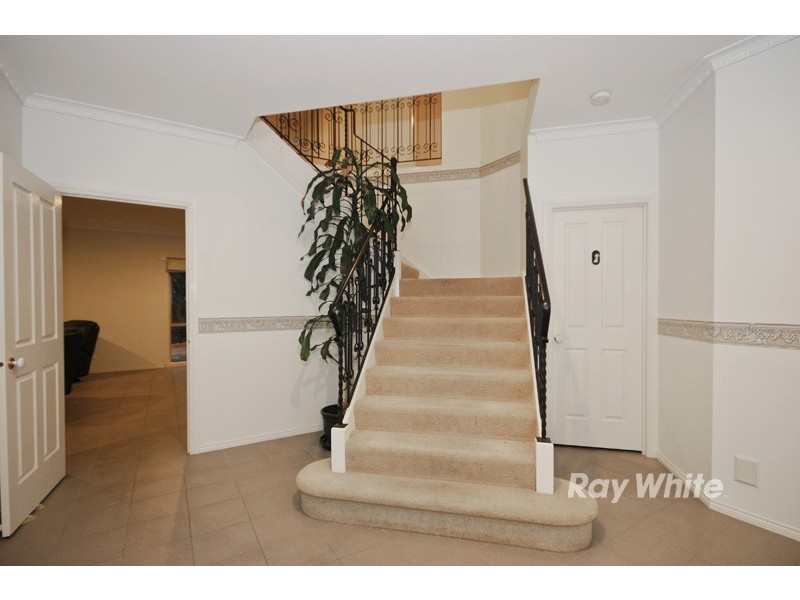 62 Mosman Close, Wantirna South VIC 3152