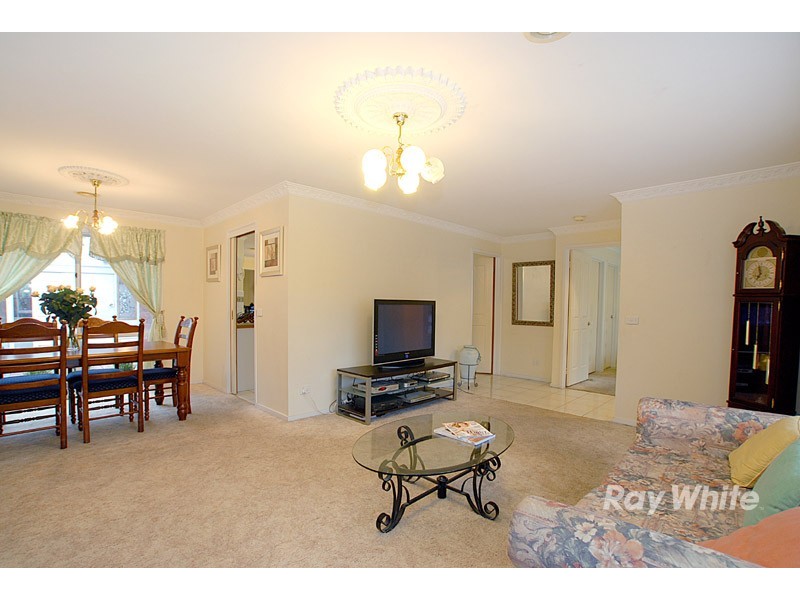 2 Blossom Grove, Knoxfield VIC 3180