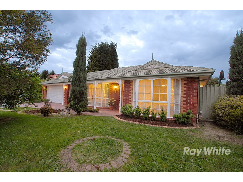 2 Blossom Grove, Knoxfield VIC 3180