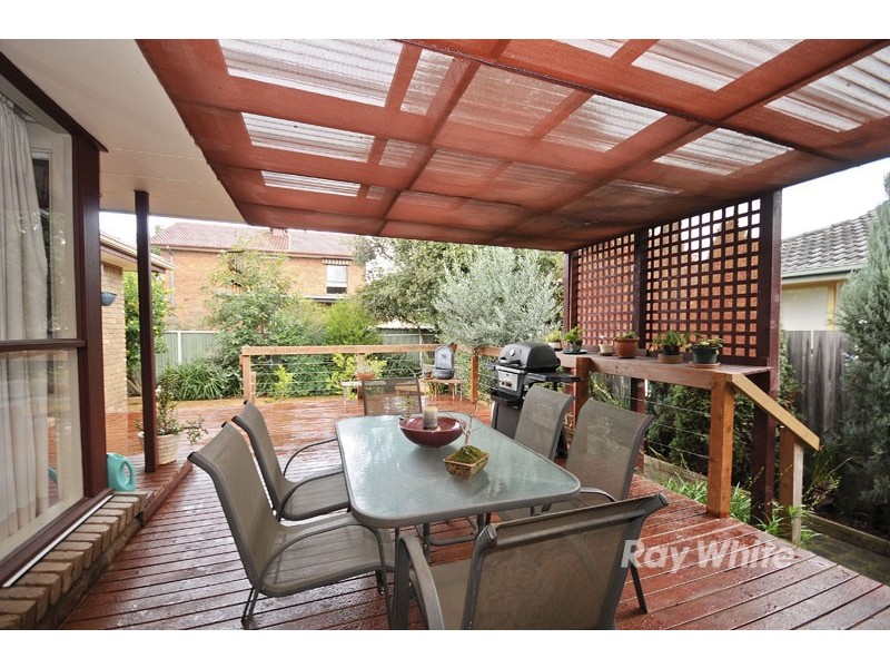 55 Brentwood Drive, Wantirna VIC 3152