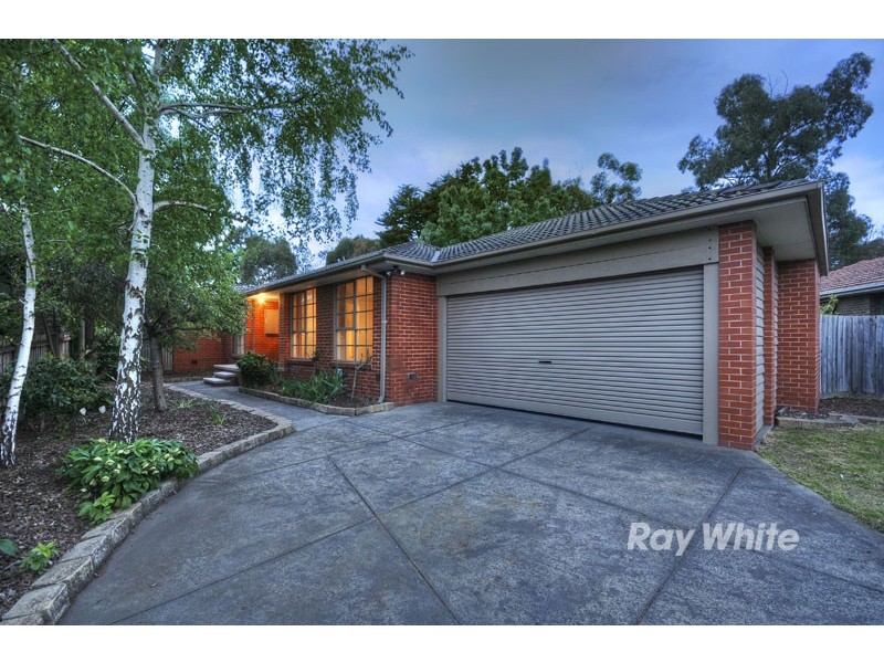 7 Attenborough Square, Wantirna VIC 3152