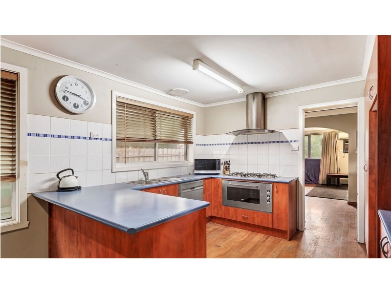 30 Sandhurst Road, Wantirna VIC 3152