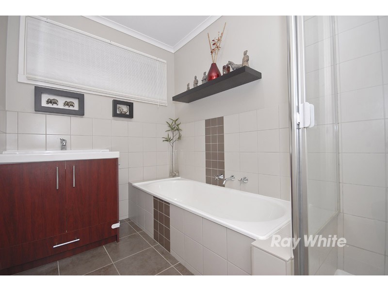 67 Chartwell Drive, Wantirna VIC 3152