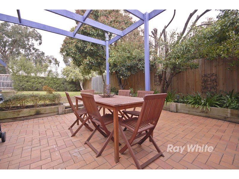 67 Chartwell Drive, Wantirna VIC 3152