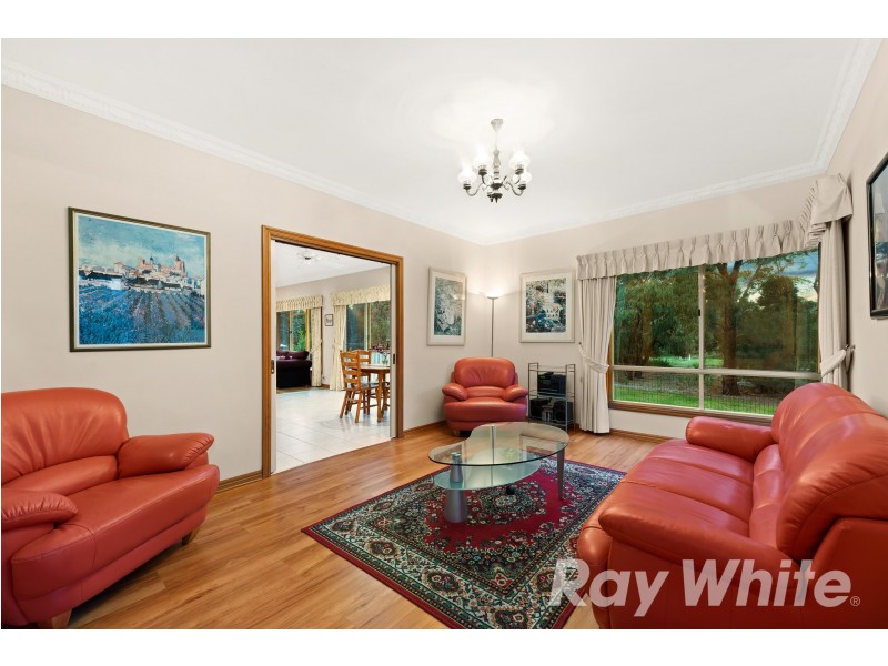 40 Watersedge Close, Knoxfield VIC 3180