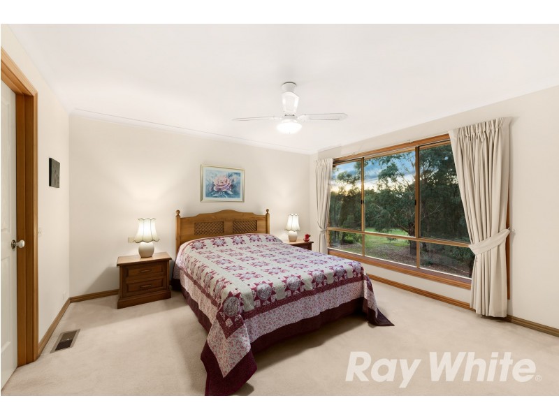 40 Watersedge Close, Knoxfield VIC 3180