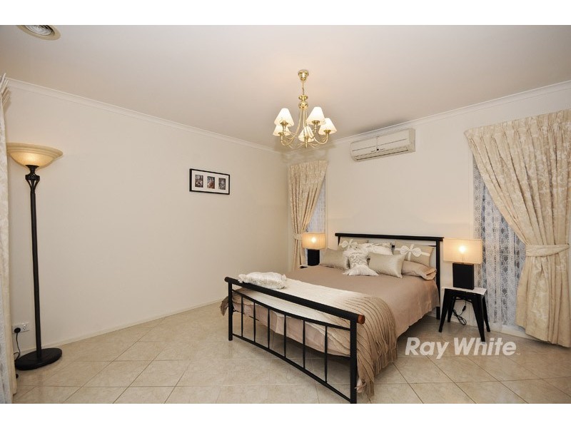 6 Newell Street, Bayswater North VIC 3153