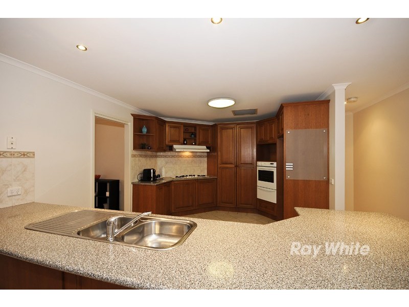 6 Newell Street, Bayswater North VIC 3153