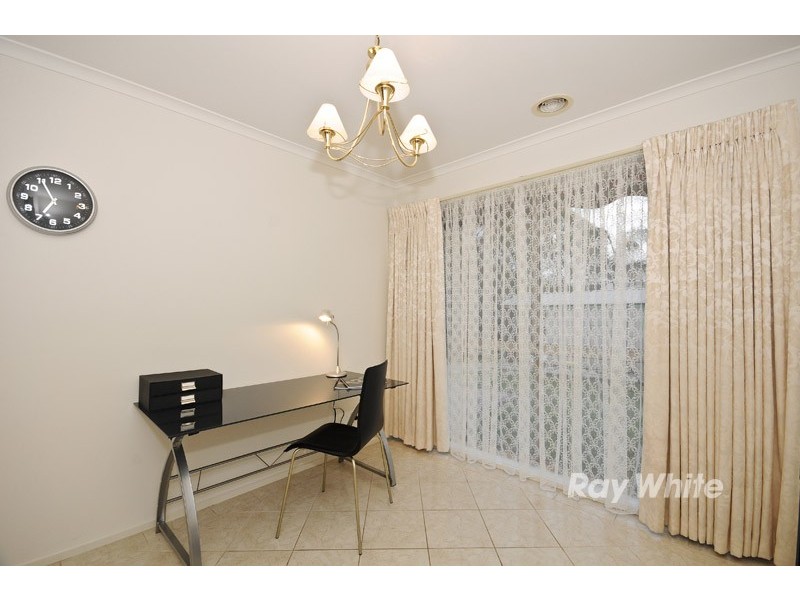 6 Newell Street, Bayswater North VIC 3153