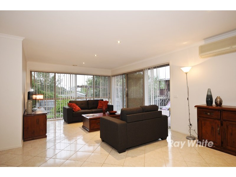 6 Newell Street, Bayswater North VIC 3153