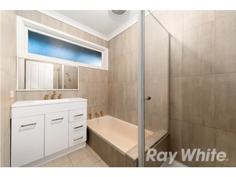 1/15 Kingsford Street, Bayswater VIC 3153