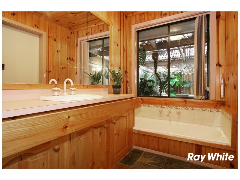 43 Matlock Road, Boronia VIC 3155