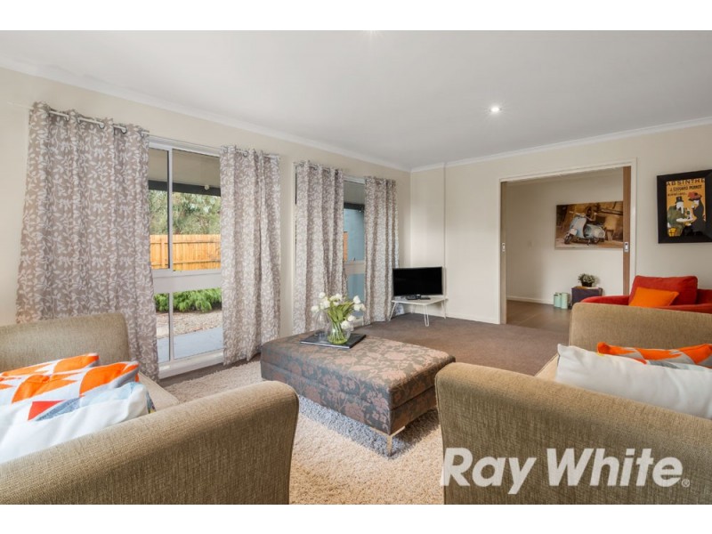 69 Wallace Road, Wantirna South VIC 3152