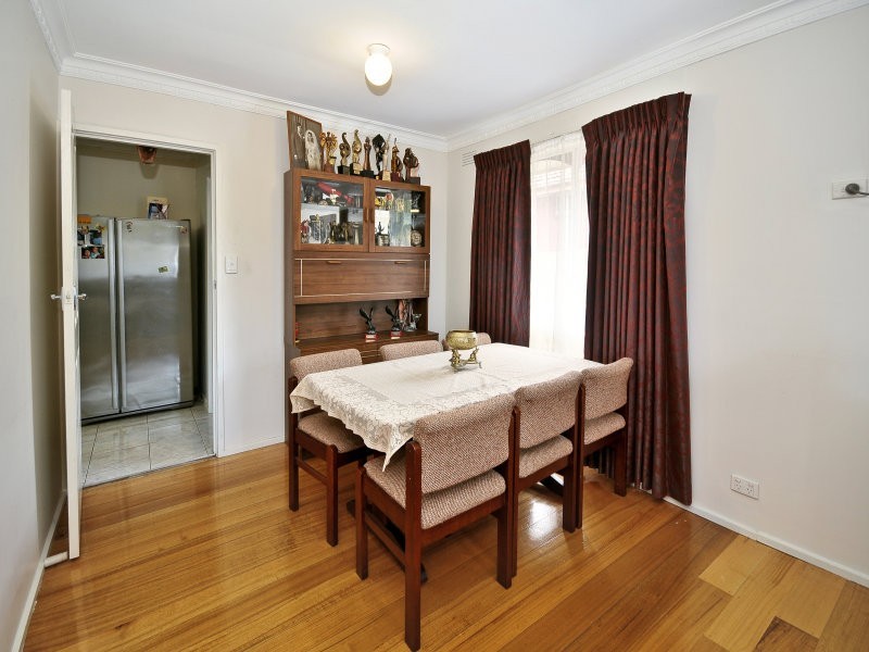 12 Sylphide Way, Wantirna South VIC 3152