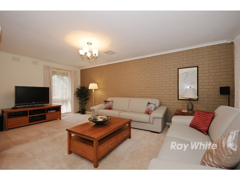 41 Mowbray Drive, Wantirna South VIC 3152