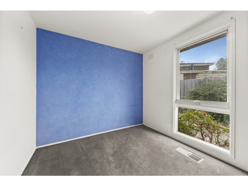 18 Piccadilly Avenue, Wantirna South VIC 3152