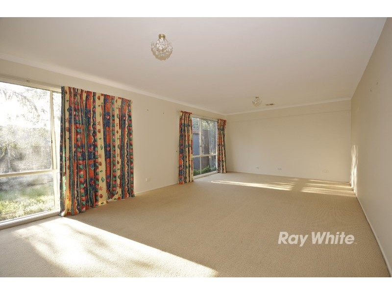 4 Noel Court, Wantirna South VIC 3152