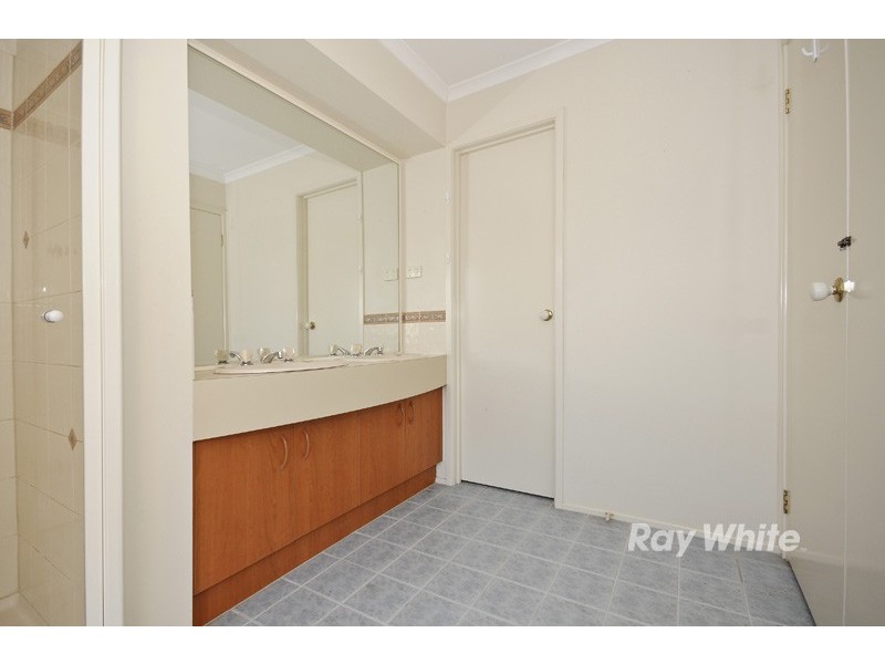 4 Noel Court, Wantirna South VIC 3152