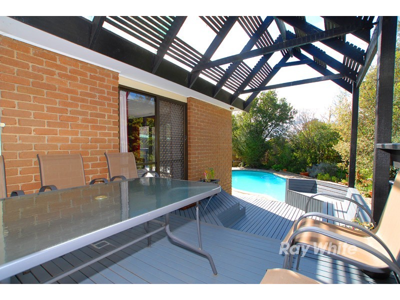 49 Birchfield Crescent, Wantirna VIC 3152