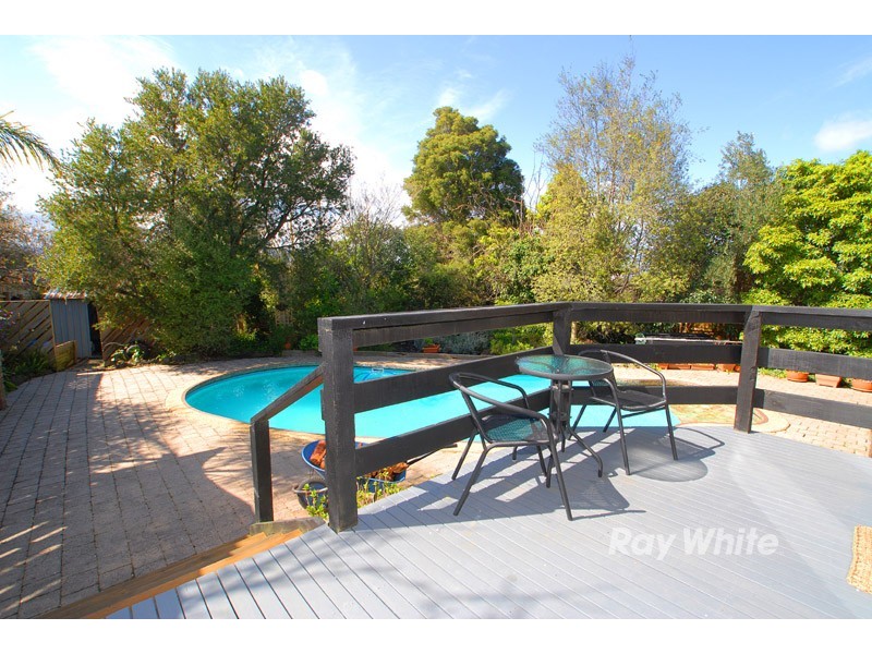 49 Birchfield Crescent, Wantirna VIC 3152