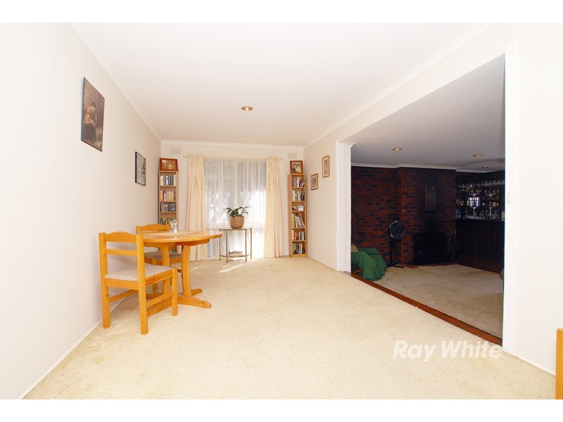 49 Birchfield Crescent, Wantirna VIC 3152