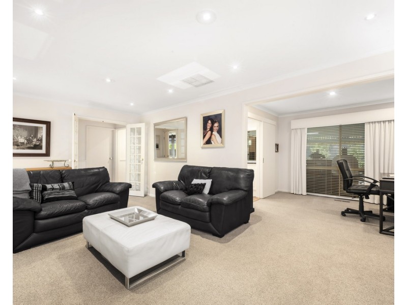 66 Raheen Avenue, Wantirna VIC 3152