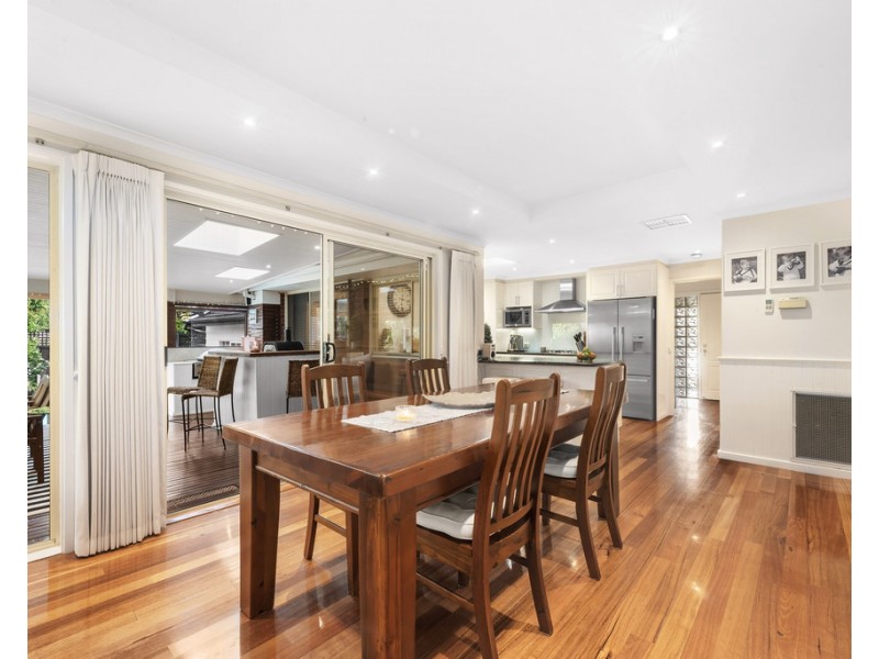 66 Raheen Avenue, Wantirna VIC 3152