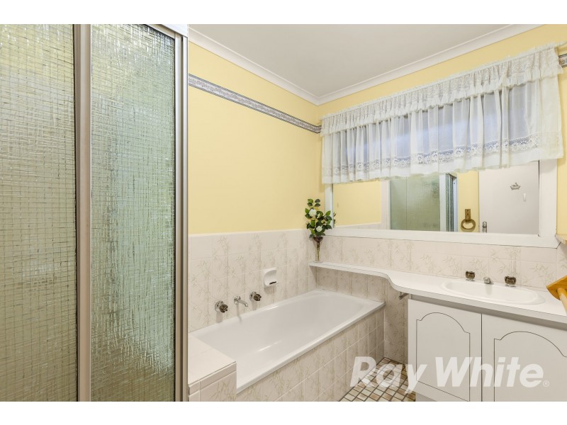 3 Bishop Court, Wantirna VIC 3152