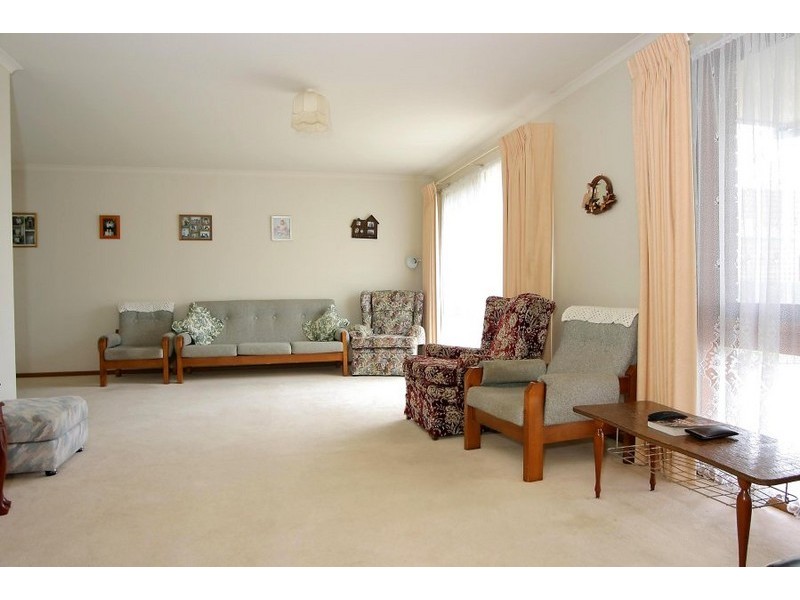 133 Wallace Road, Wantirna South VIC 3152