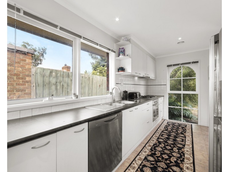 82 Anne Road, Knoxfield VIC 3180