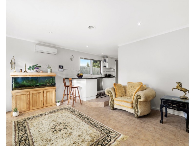 82 Anne Road, Knoxfield VIC 3180
