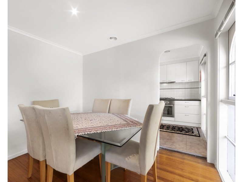 82 Anne Road, Knoxfield VIC 3180