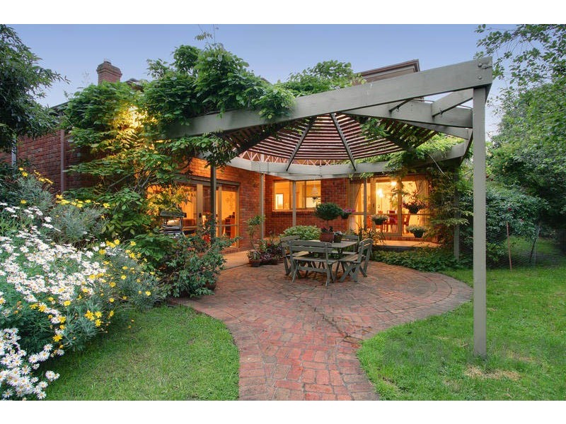 9 Newell Court, Wantirna VIC 3152