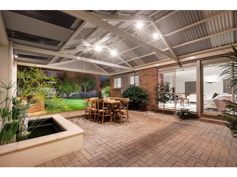 105 Cathies Lane, Wantirna South VIC 3152