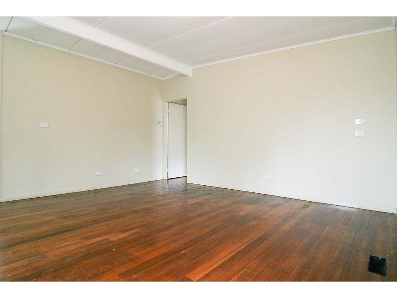 16 Queenstown Road, Boronia VIC 3155