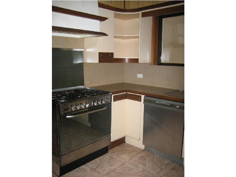 4 Berkley Street, Wantirna South VIC 3152