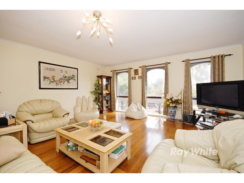82 Coleman Road, Wantirna South VIC 3152