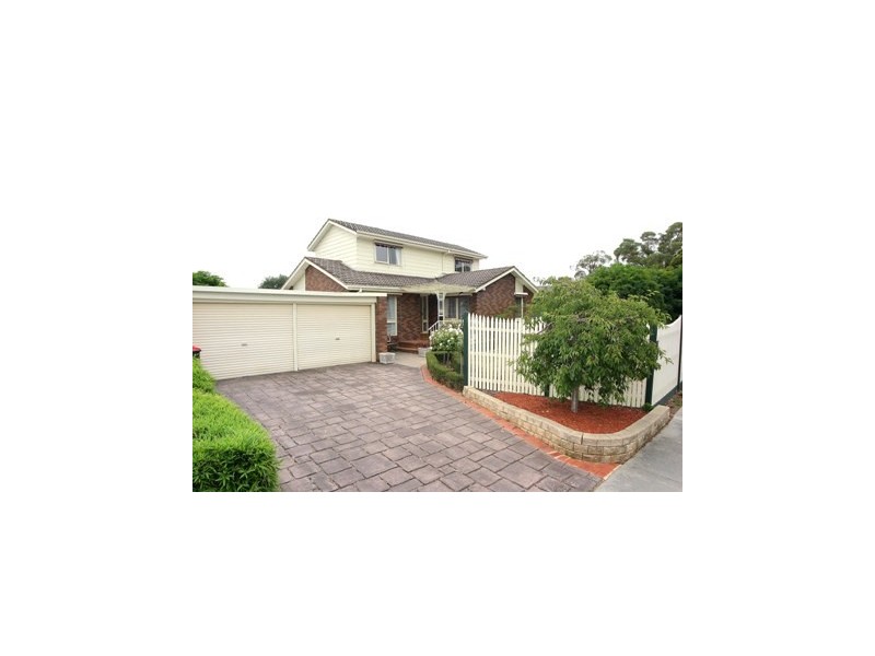 39 Mowbray Drive, Wantirna South VIC 3152