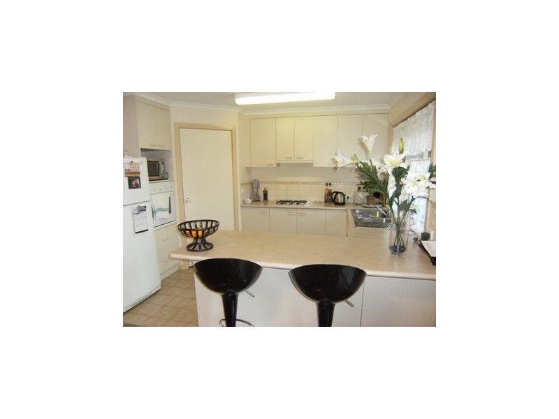 2/6 Carina Close, Wantirna South VIC 3152