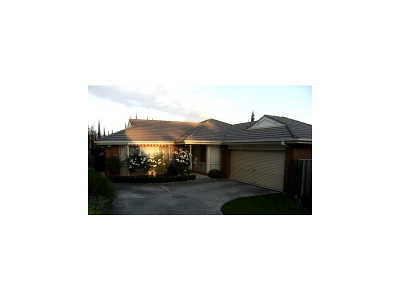 2/6 Carina Close, Wantirna South VIC 3152