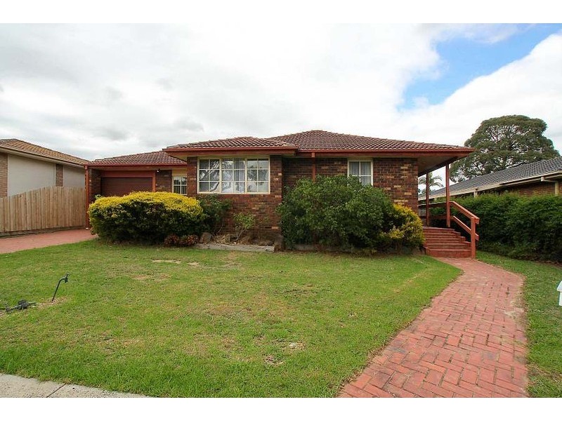 81 Wallace Road, Wantirna South VIC 3152