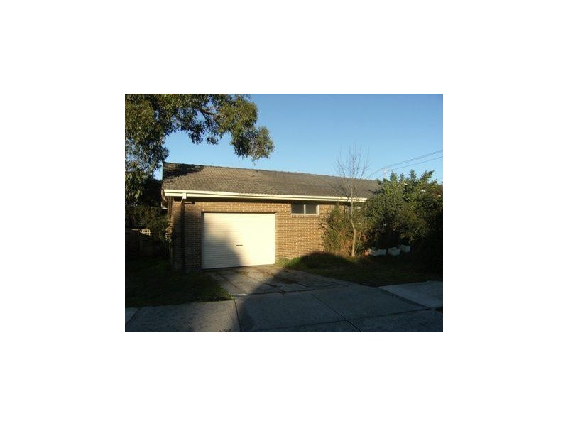 2 Mingana Road, Wantirna VIC 3152