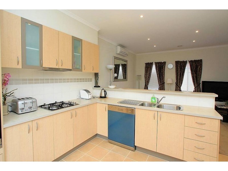 1  Cardwell Court, Ferntree Gully VIC 3156