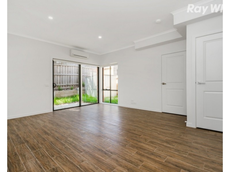 12/27 Brunnings Road, Carrum Downs VIC 3201