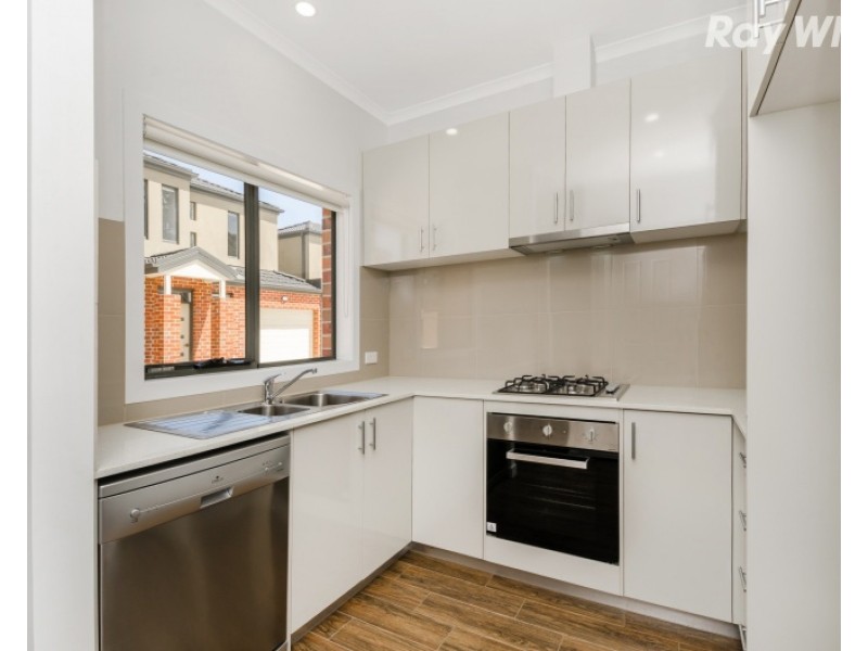 12/27 Brunnings Road, Carrum Downs VIC 3201